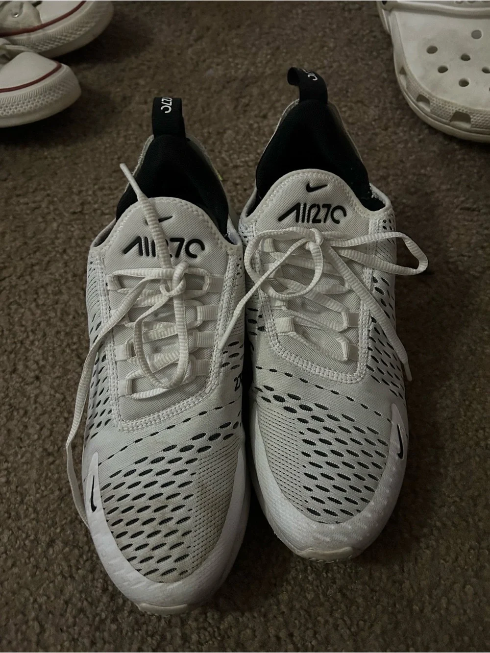 Nike White & Black Air270 Lightweight Running Shoes